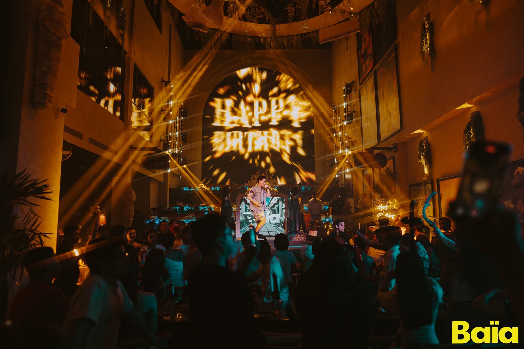 BAIA Saigon — không gian lounge & club 21