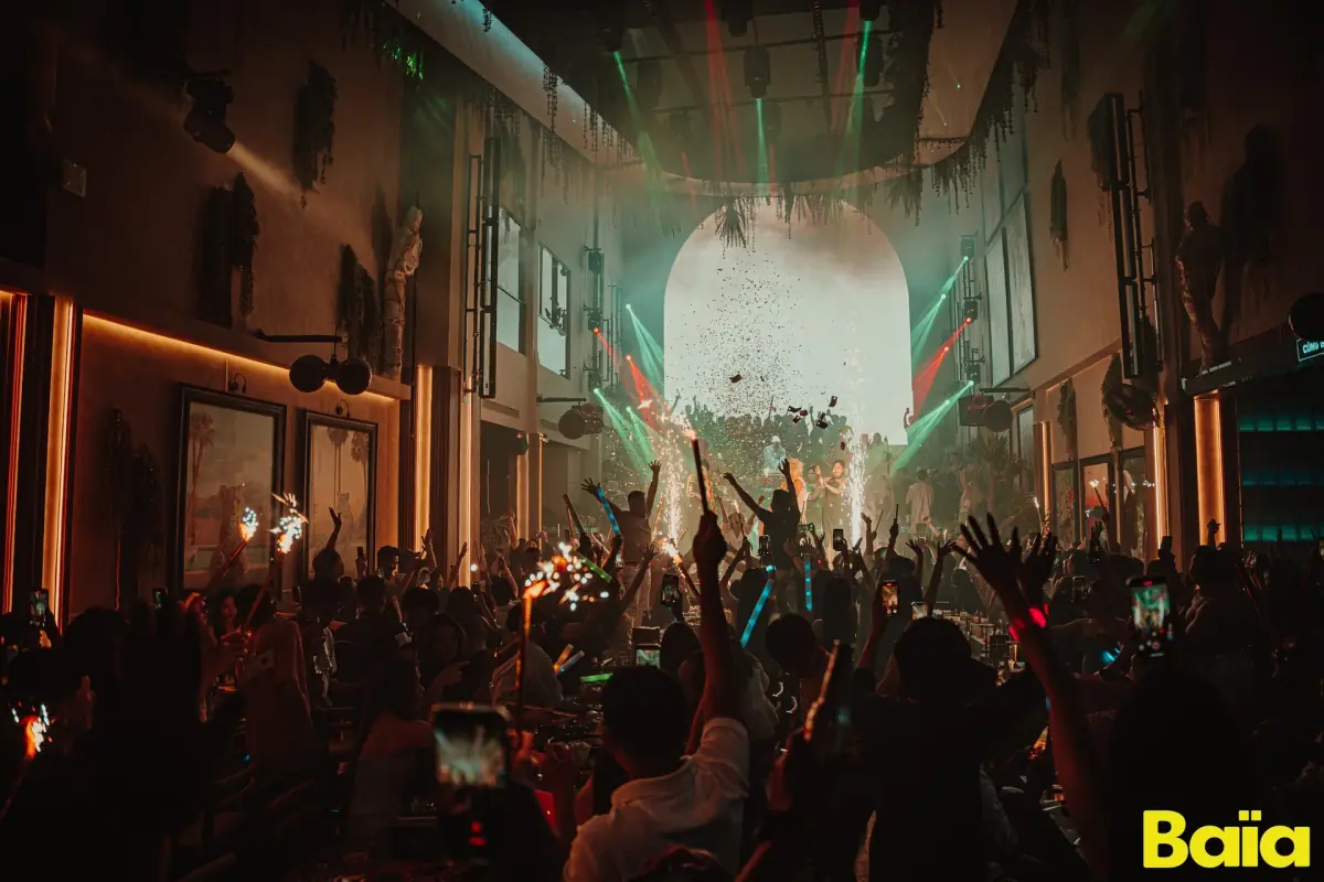 BAIA Saigon — không gian lounge & club 33